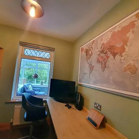 Entire Family By The Sea *