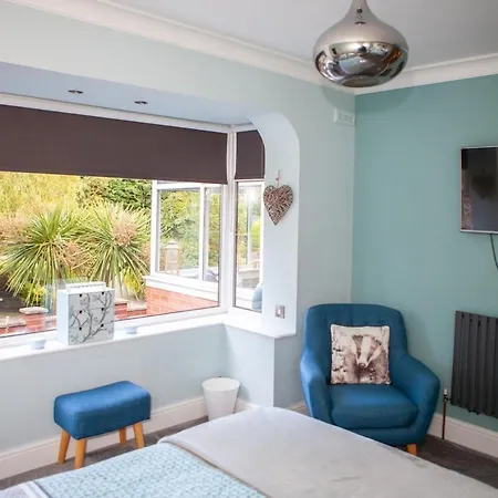 Дом отдыха Entire Family By The Sea Скарборо