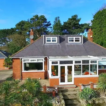 Entire Family By The Sea *