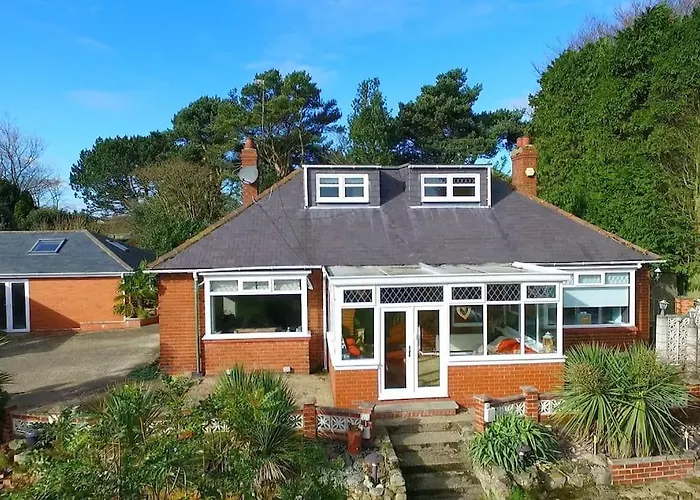 Entire Family By The Sea *