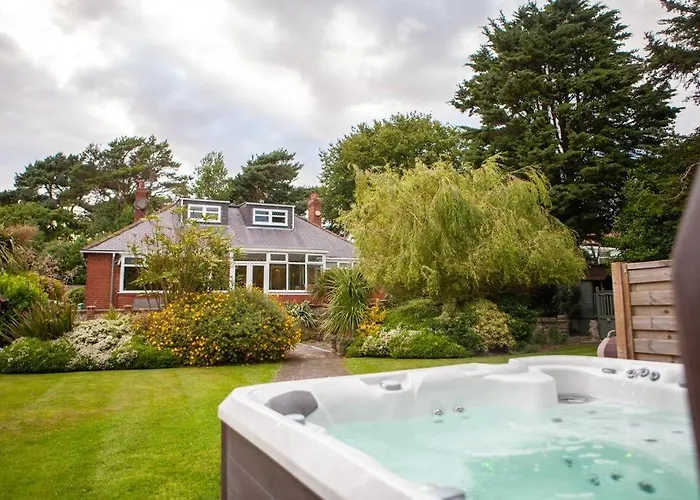 Entire Family By The Sea *