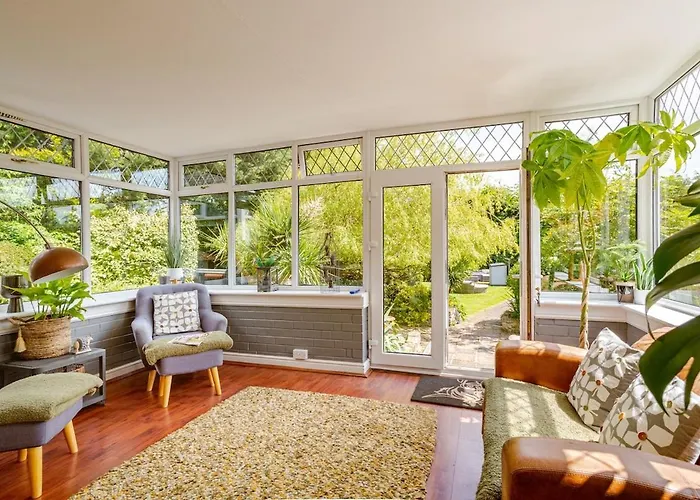 Entire Family By The Sea * Scarborough